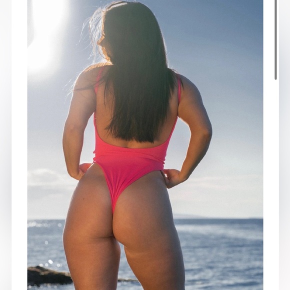 Sincerely devoted handmade swimsuit size medium in style Ariel - Picture 2 of 4